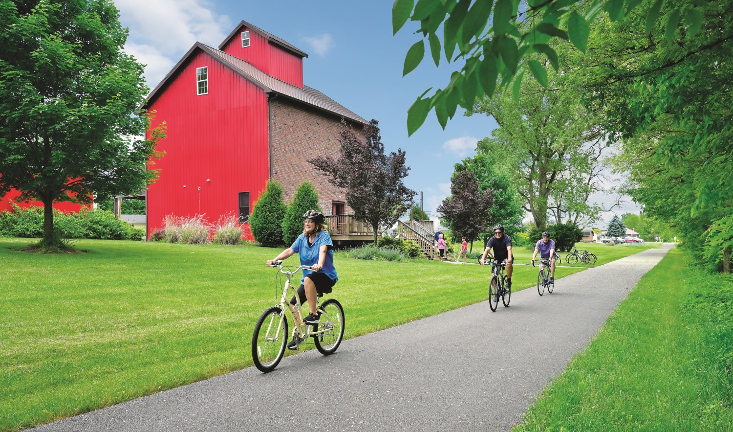 Take to the Trail and Explore on Two Wheels!