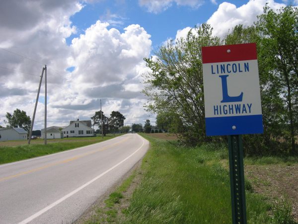 Lincoln Highway Buy-Way Yard Sale