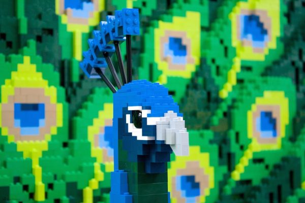 Sean Kenney’s NATURE CONNECTS® – sculptures made with LEGO® Bricks