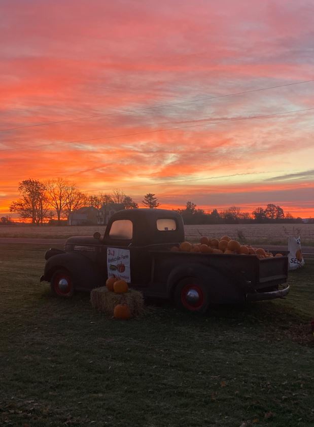 J & J Rietschlin Farm Field of Screams