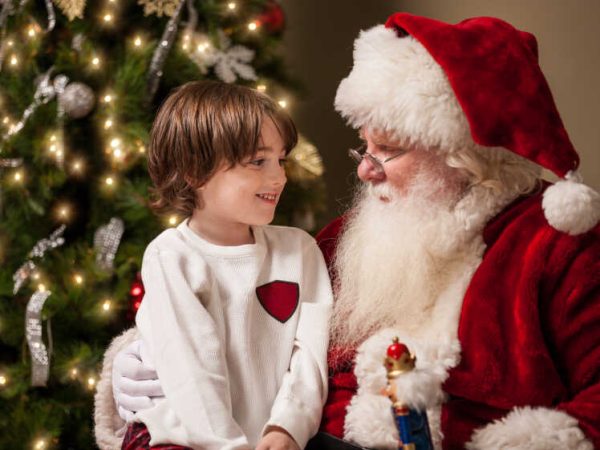 Santa is Coming to Wade Gardens!