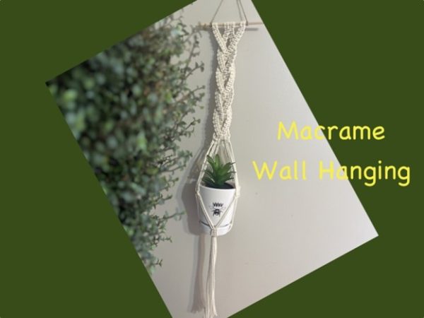 Macramé: Wall Hanging