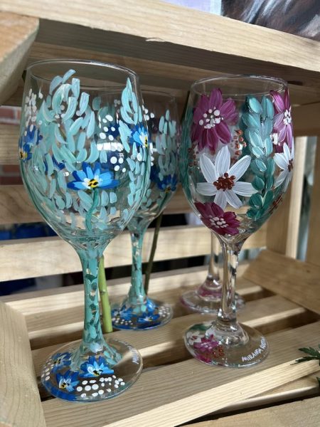 Sip & Paint at Hickory Vines Winery and Venue