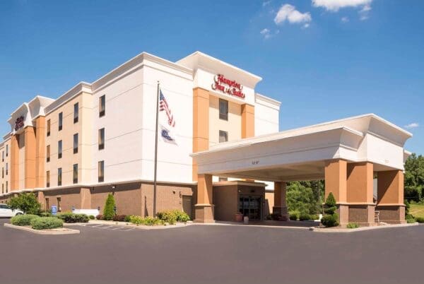 Hampton Inn & Suites Mansfield @ I-71