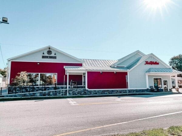 Smith Hardware & Rustik Market
