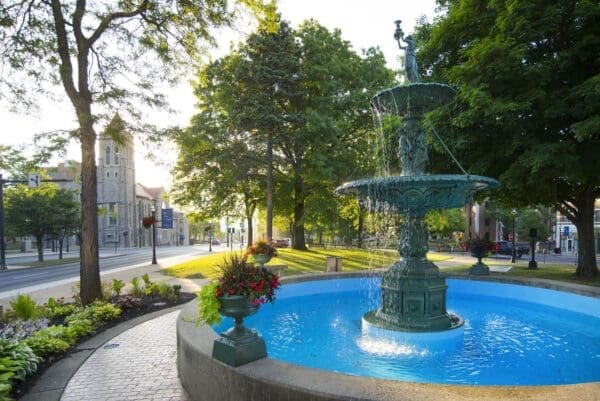 Vasbinder 1881 Fountain